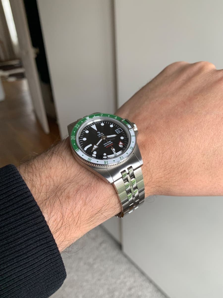 Yema Superman gmt