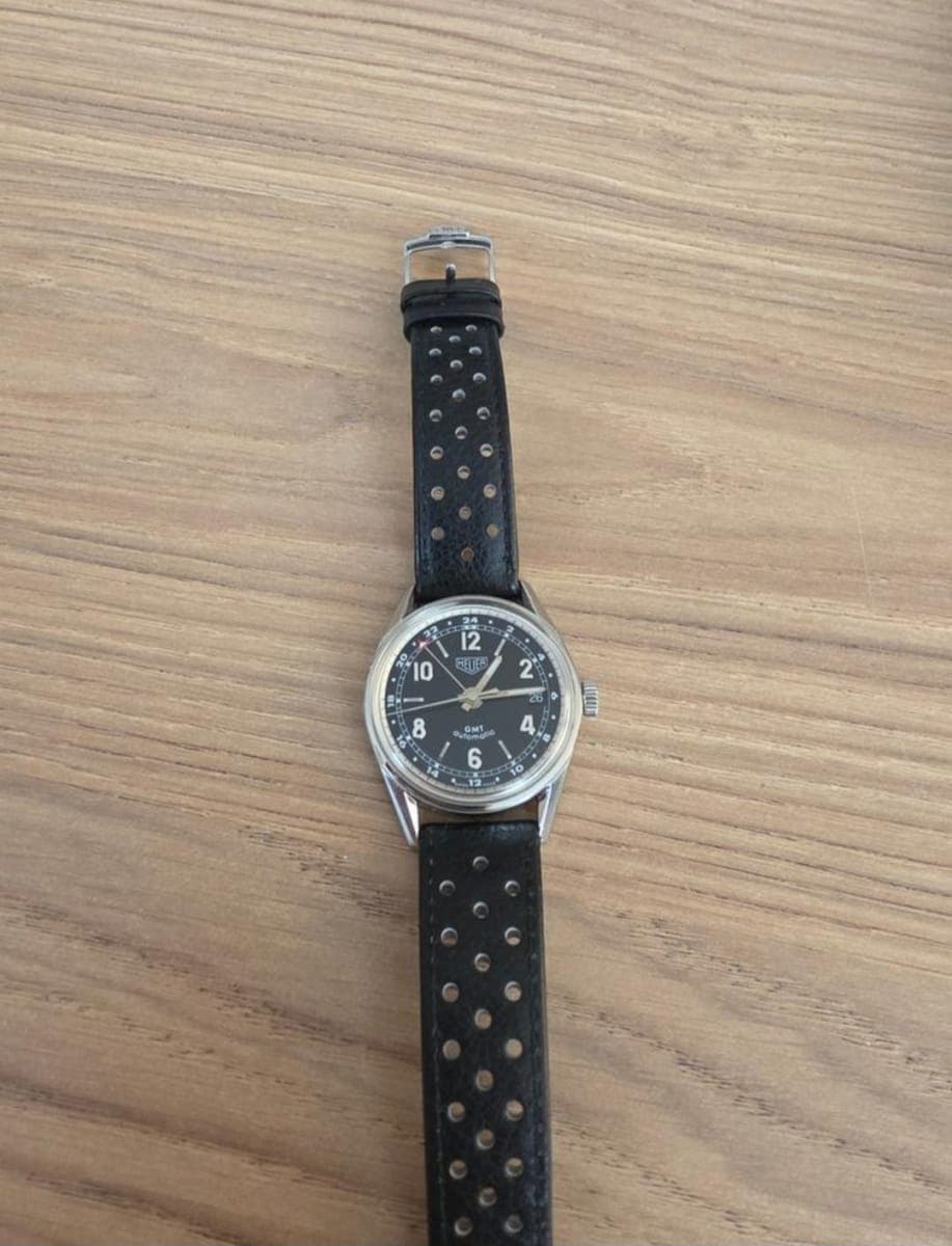 TAG Heuer Carrera gmt ré-édition du modèle de 1964
